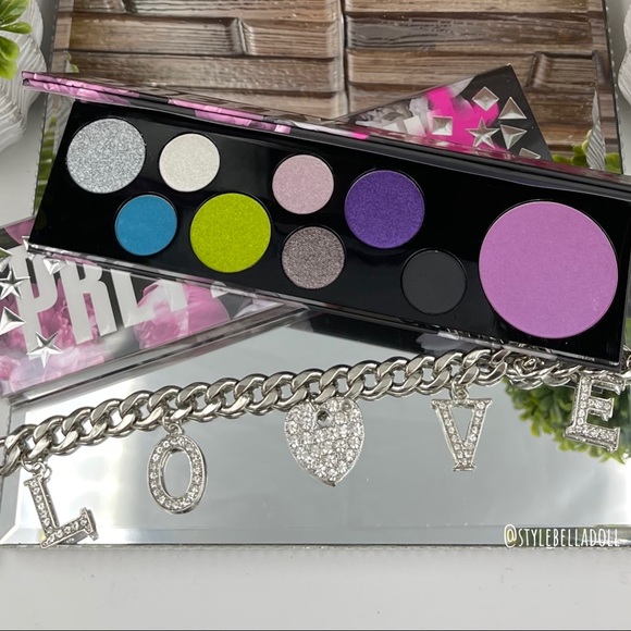 🆕 MAC Pretty Punk Eyeshadow & Highlighter Palette Limited Edition - Picture 15 of 16